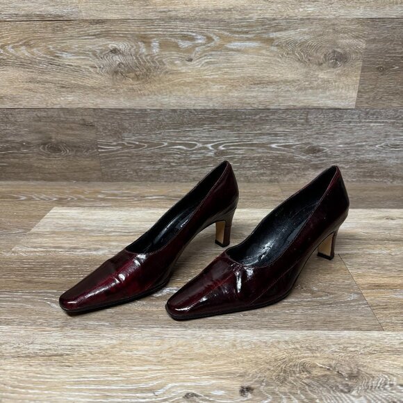 Vaneli Vero Cuoio Leather Red/Burgundy Pumps Women's Size 6.5 - Picture 1 of 6